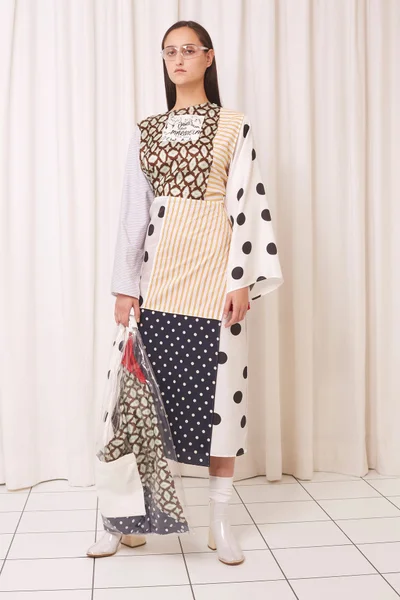 Look 15
